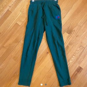 Green aritzia sweatpants